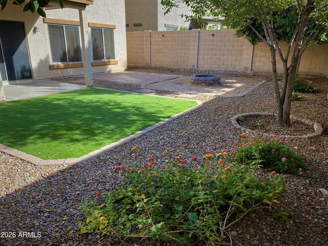 2345 W SKINNER Drive, Phoenix, AZ 85085