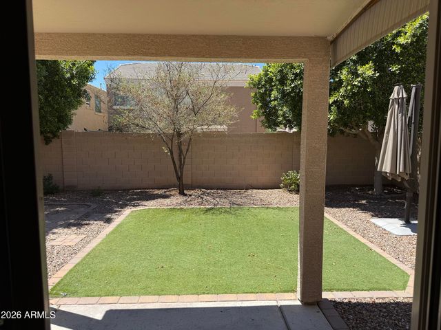 2345 W SKINNER Drive, Phoenix, AZ 85085