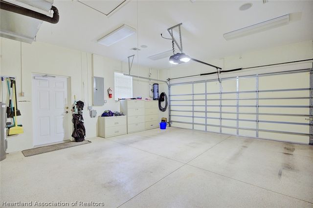 5729 Hampton Woods Boulevard, Sebring, FL 33872