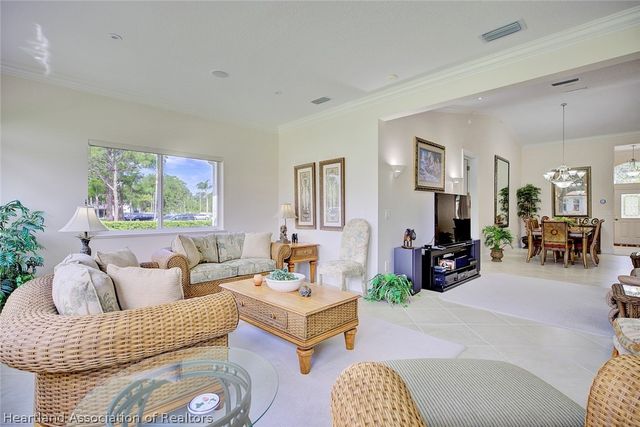 5729 Hampton Woods Boulevard, Sebring, FL 33872