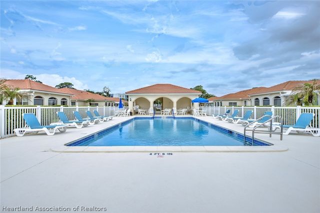 5729 Hampton Woods Boulevard, Sebring, FL 33872