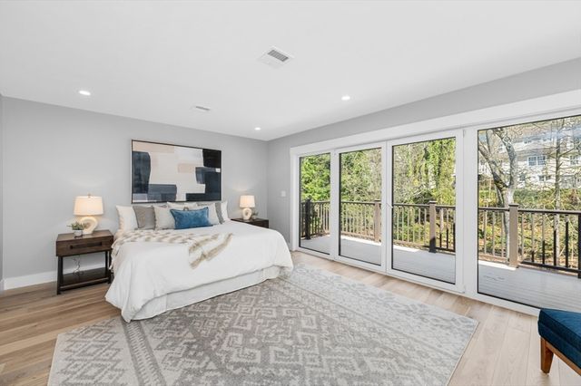 442 Lowell Ave, Newton, MA 02460