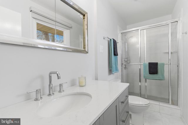 2410 DREXEL ST, Vienna, VA 22180