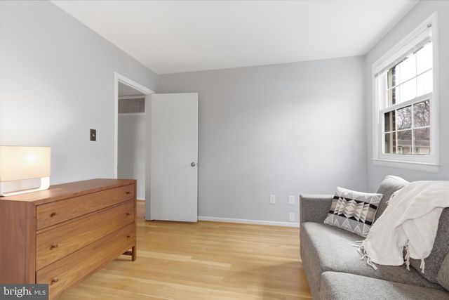 2410 DREXEL ST, Vienna, VA 22180