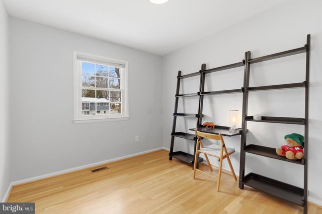 2410 DREXEL ST, Vienna, VA 22180