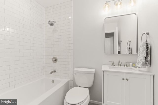 2410 DREXEL ST, Vienna, VA 22180