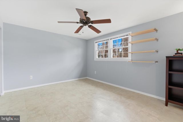 2410 DREXEL ST, Vienna, VA 22180