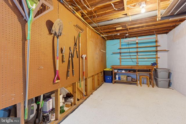 2410 DREXEL ST, Vienna, VA 22180