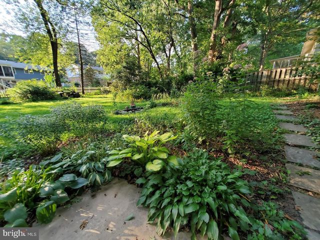 2410 DREXEL ST, Vienna, VA 22180