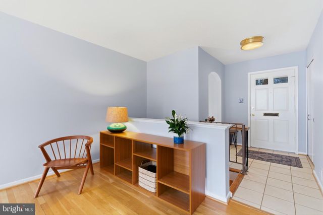 2410 DREXEL ST, Vienna, VA 22180