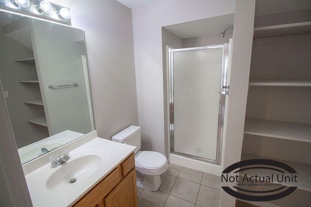 1604 CITADEL DR, Columbia, MO 65202