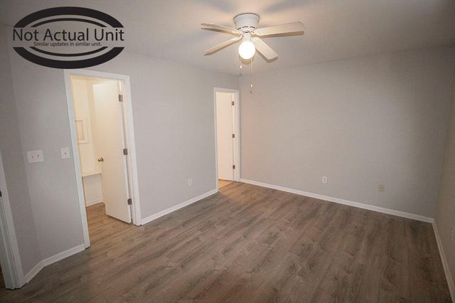 1604 CITADEL DR, Columbia, MO 65202