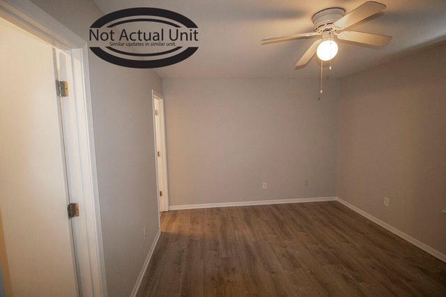 1604 CITADEL DR, Columbia, MO 65202