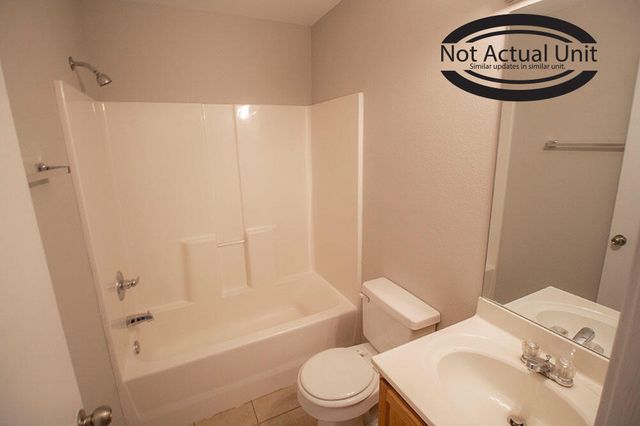 1604 CITADEL DR, Columbia, MO 65202