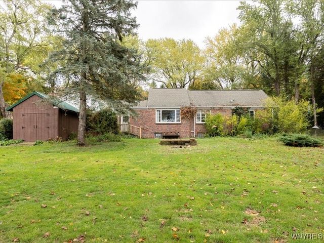 371 Rice Road, Elma, NY 14059