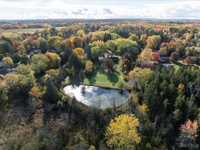 371 Rice Road, Elma, NY 14059