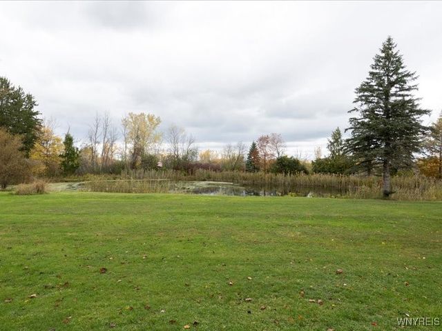 371 Rice Road, Elma, NY 14059