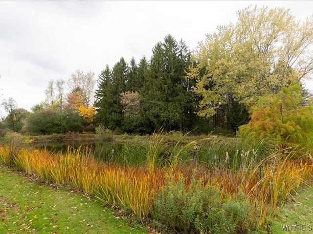 371 Rice Road, Elma, NY 14059