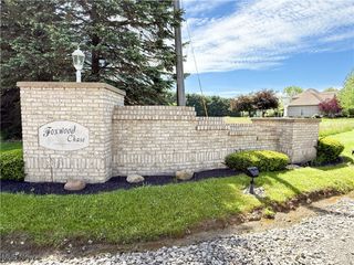 49451 Foxwood Lane, East Palestine, OH 44413