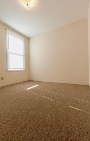 15 WILLIAMS AVE, Jc, West Bergen, NJ 07304