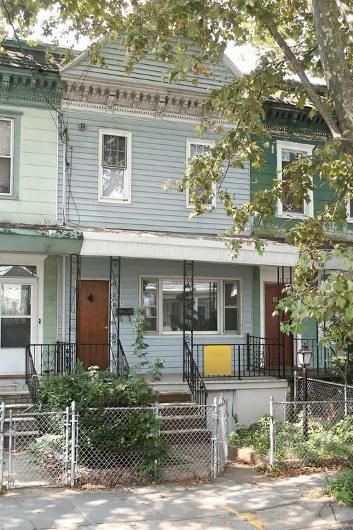 15 WILLIAMS AVE, Jc, West Bergen, NJ 07304