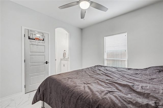 6826 Northwind Dr, Corpus Christi, TX 78414