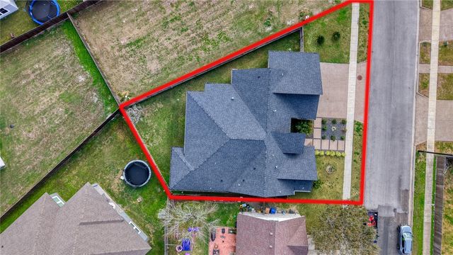 6826 Northwind Dr, Corpus Christi, TX 78414