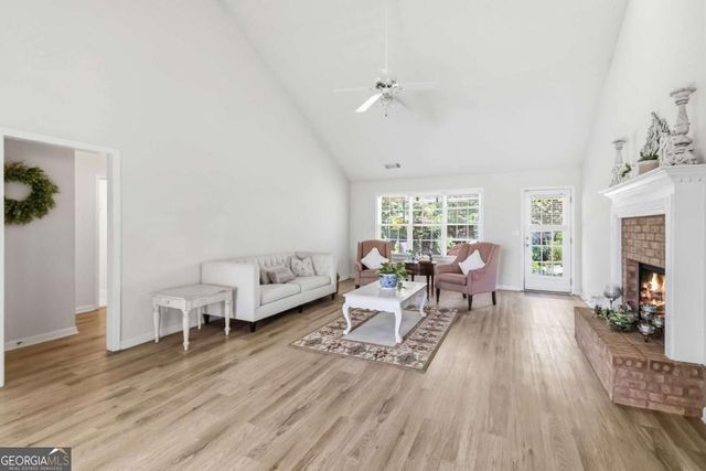 512 Stoneland Place, Lawrenceville, GA 30046