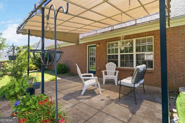 512 Stoneland Place, Lawrenceville, GA 30046
