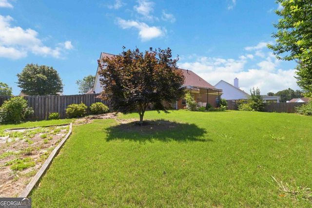 512 Stoneland Place, Lawrenceville, GA 30046