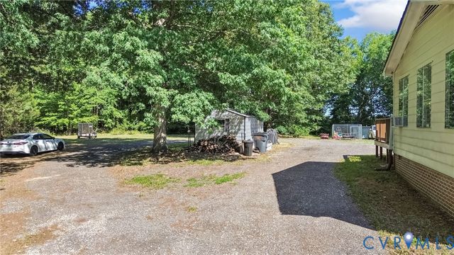 18622 Hawkins Church Rd, Dinwiddie, VA 23841