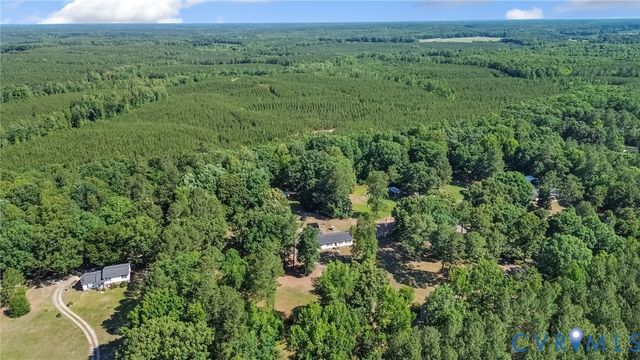 18622 Hawkins Church Rd, Dinwiddie, VA 23841