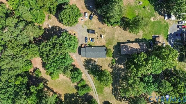 18622 Hawkins Church Rd, Dinwiddie, VA 23841
