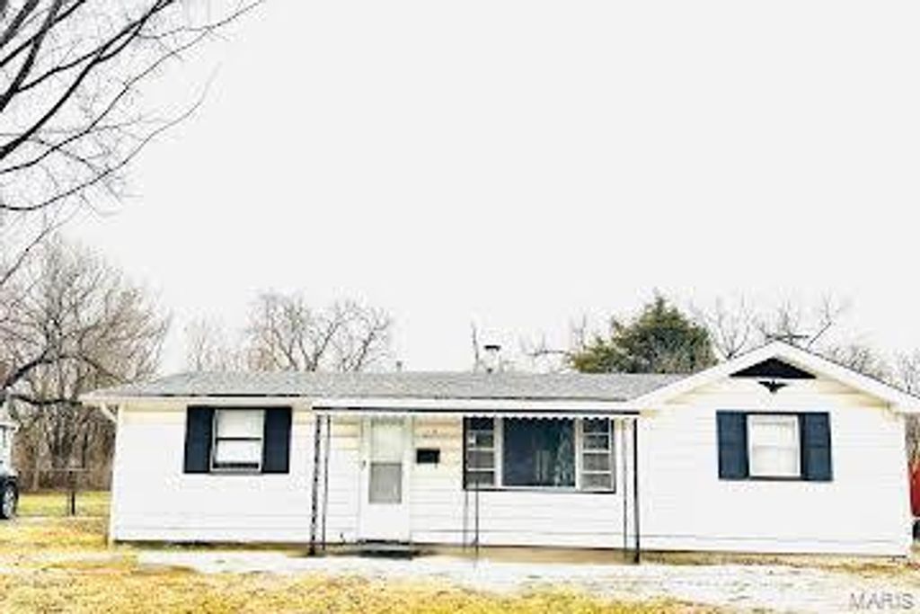 118 Saint Christopher, Cahokia, IL 62206
