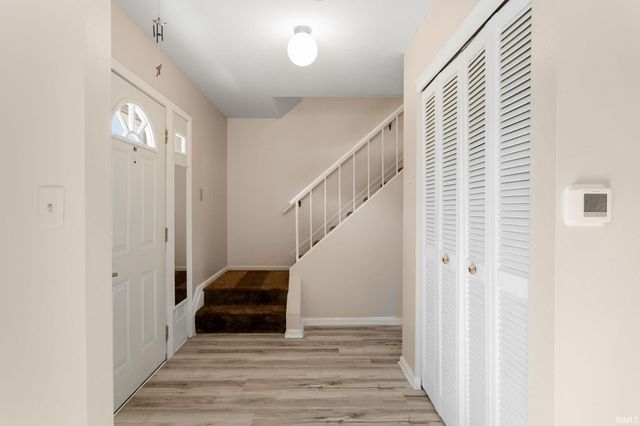 412 E Hively Avenue, Elkhart, IN 46517