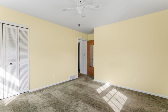 412 E Hively Avenue, Elkhart, IN 46517