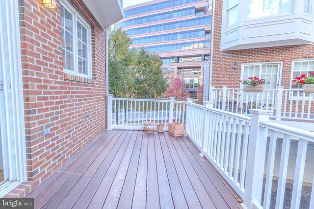 1227 FIDLER LN, Silver Spring, MD 20910