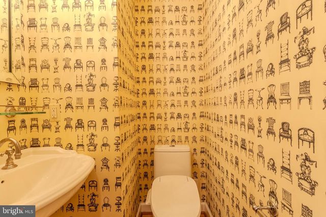 1227 FIDLER LN, Silver Spring, MD 20910