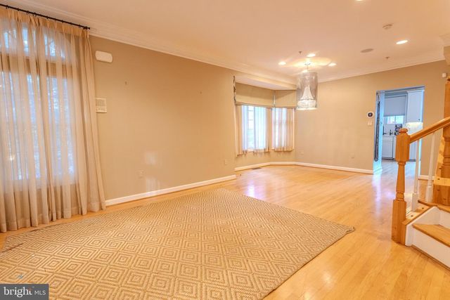 1227 FIDLER LN, Silver Spring, MD 20910