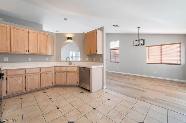 122 Red Coral Drive, Henderson, NV 89002