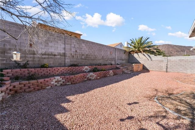122 Red Coral Drive, Henderson, NV 89002