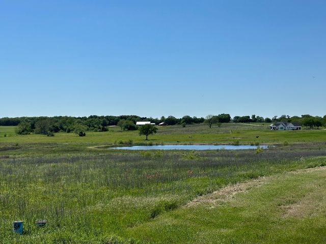 524 Jrc Road, Gainesville, TX 76240
