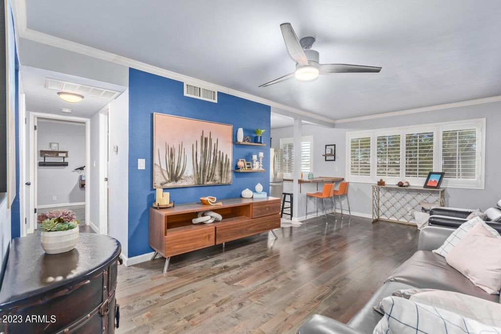 2532 W berridge Lane e204, Phoenix, AZ 85017