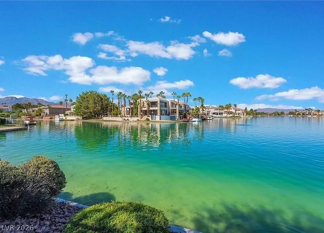 2837 Autumn Haze Lane, Las Vegas, NV 89117