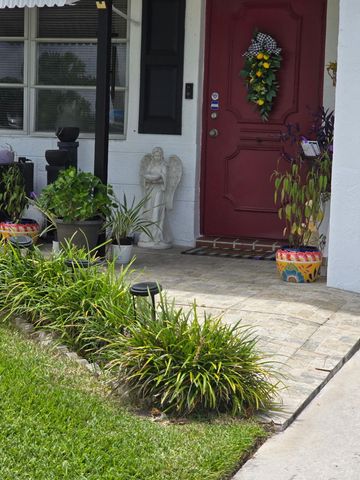 1707 SW 19TH Court, Boynton Beach, FL 33426