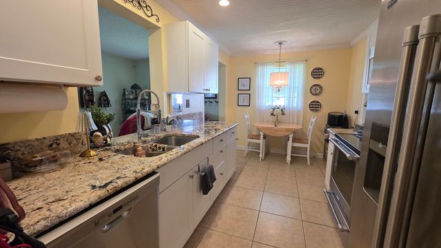 1707 SW 19TH Court, Boynton Beach, FL 33426