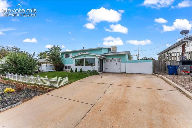 3810 Canterbury Lane, Pueblo, CO 81005