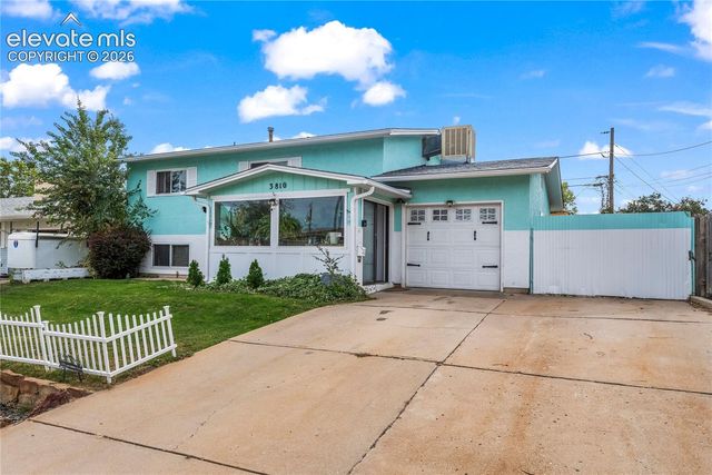 3810 Canterbury Lane, Pueblo, CO 81005