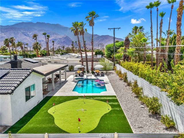 3030 E Vincentia, Palm Springs, CA 92262