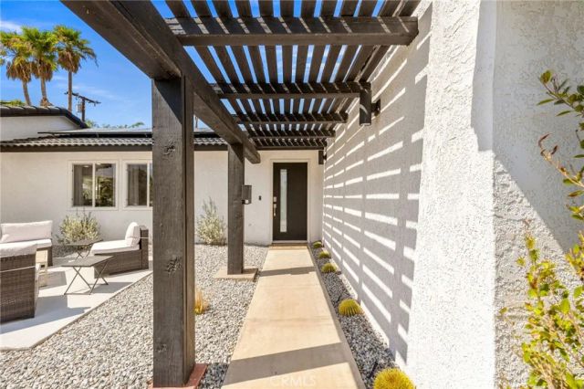 3030 E Vincentia, Palm Springs, CA 92262